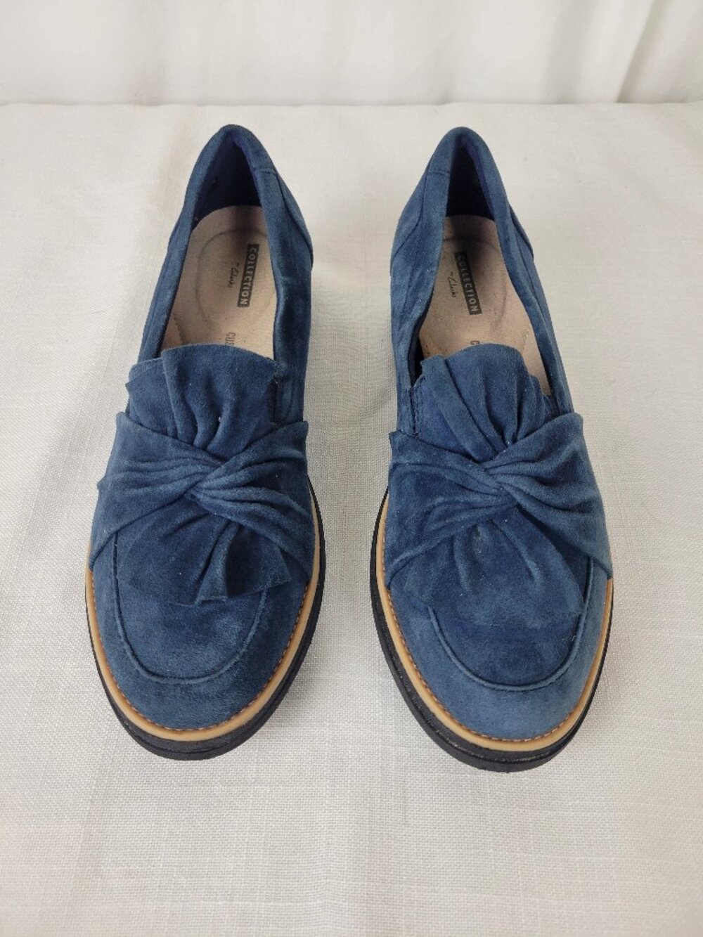 COLLECTION by CLARKS Sharon Dasher Blue Suede Wedge Loafers – Size 9M
